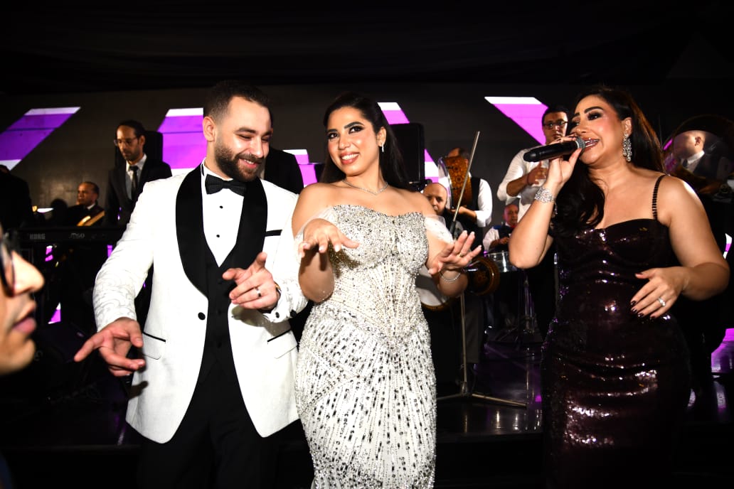 بوسي تحيي حفل زفاف نجل رجل الأعمال مجدي فرحات