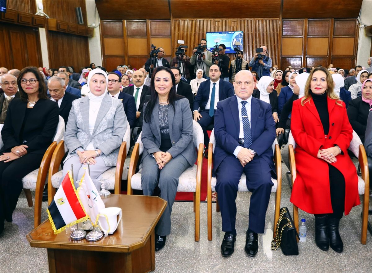 المستشار الشناوي ووزيرة التضامن وعدد من القيادات&nbsp;