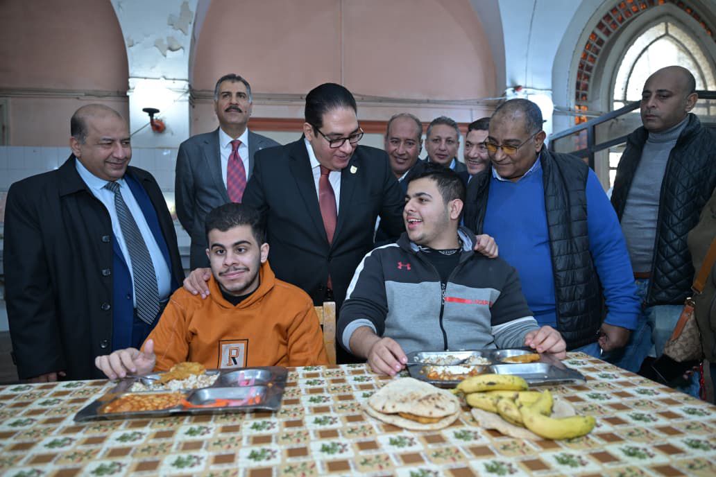 لقاء الدكتور محمد عبد الصادق بالطلاب&nbsp;
