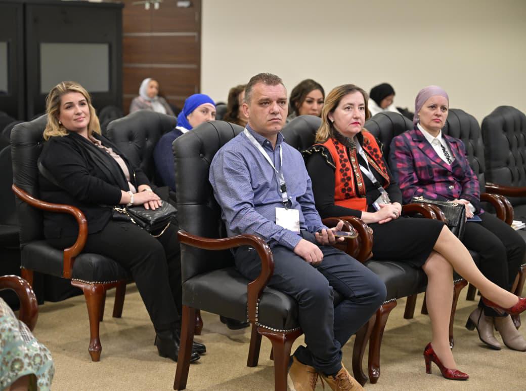 ممثلي الجامعات الرومانية بندوة معرض الكتاب