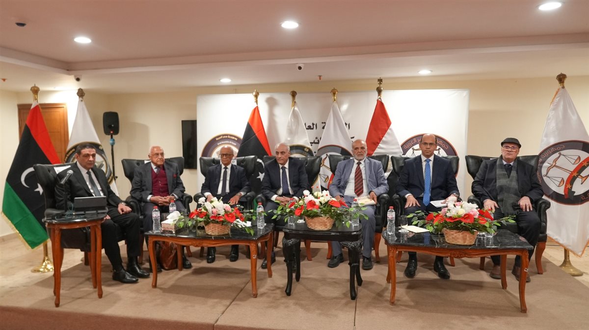 صالون ثقافي حول علاقة القانون بالمجتمع