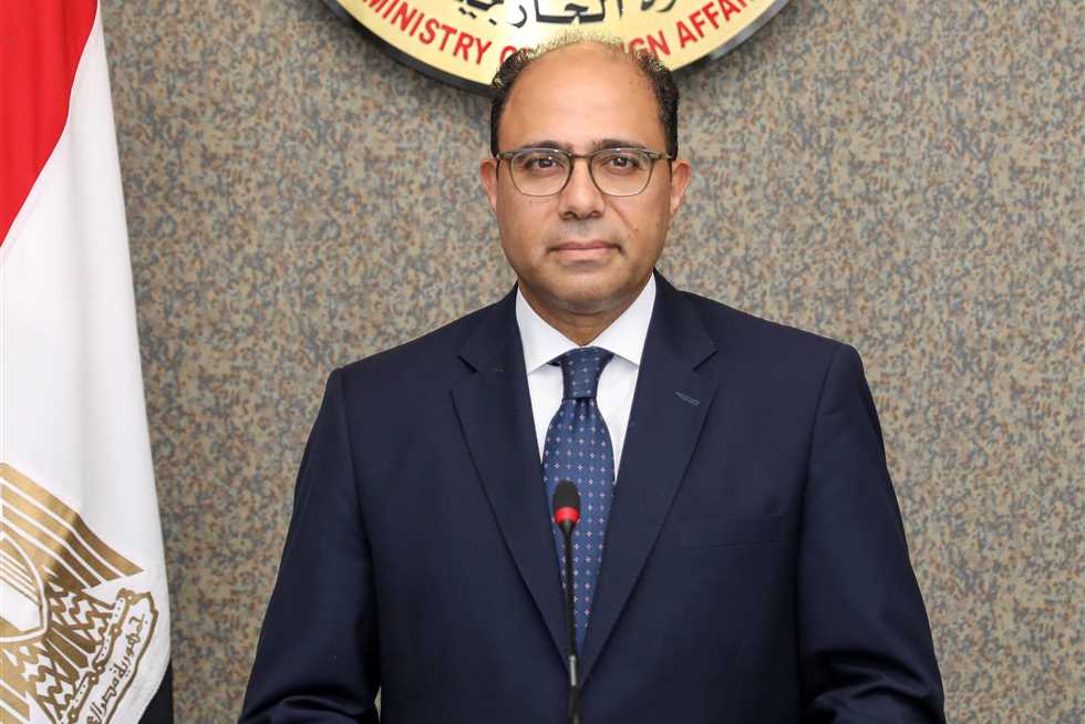 السفير أحمد ابو زيد المتحدث الرسمي لوزارة الخارجية 