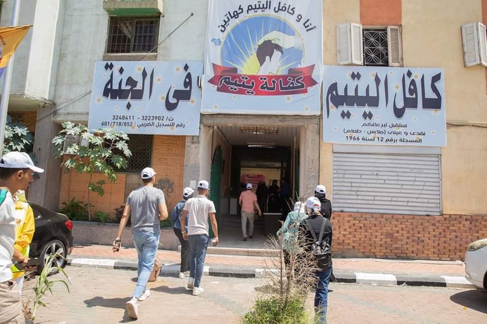 زيارة شباب الشعب الجمهوري دار الايتام والمسنين 