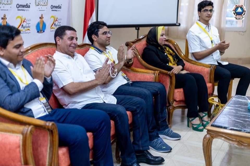 قيادات حملة بشبابها 