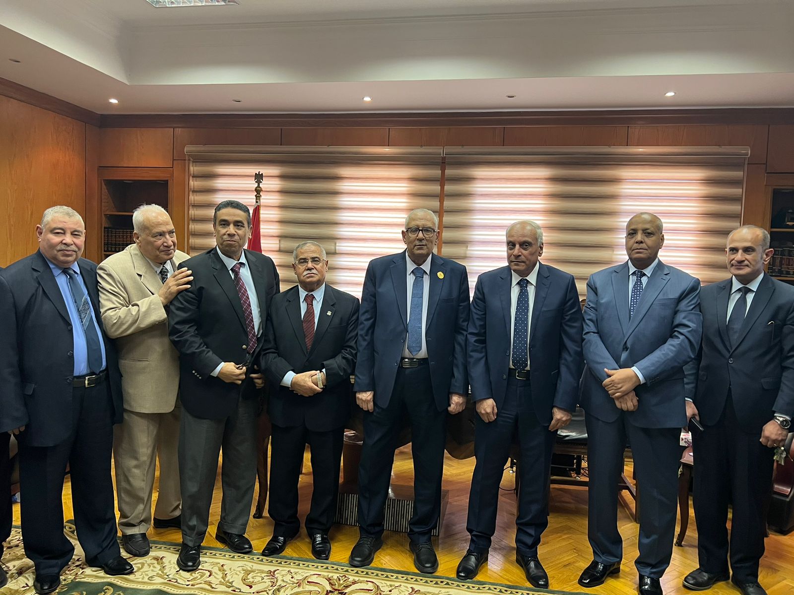 رؤساء المحاكم في صورة تذكارية