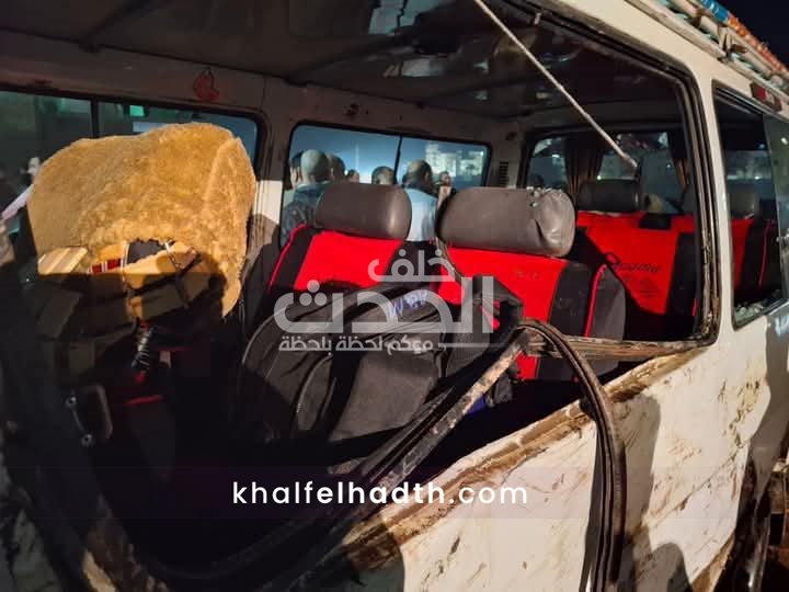 حادثة انقلاب ميكروباص بمحافظة أسيوط 