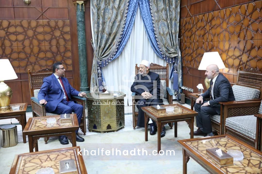 شيخ الأزهر يستقبل نقيب الإعلاميين وعميد إعلام الأزهر 