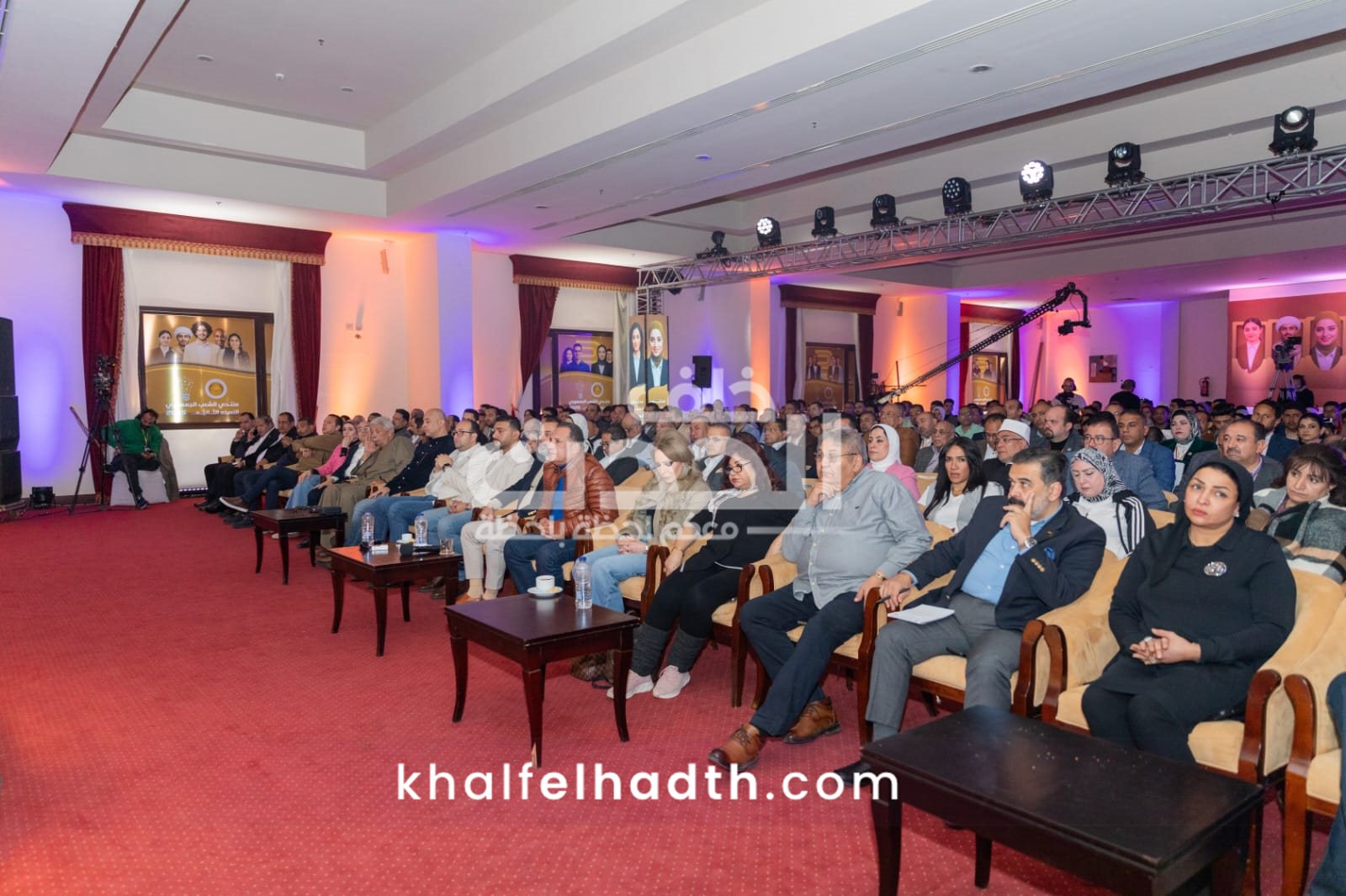 منتدي الشعب الجمهوري بالغردقة 