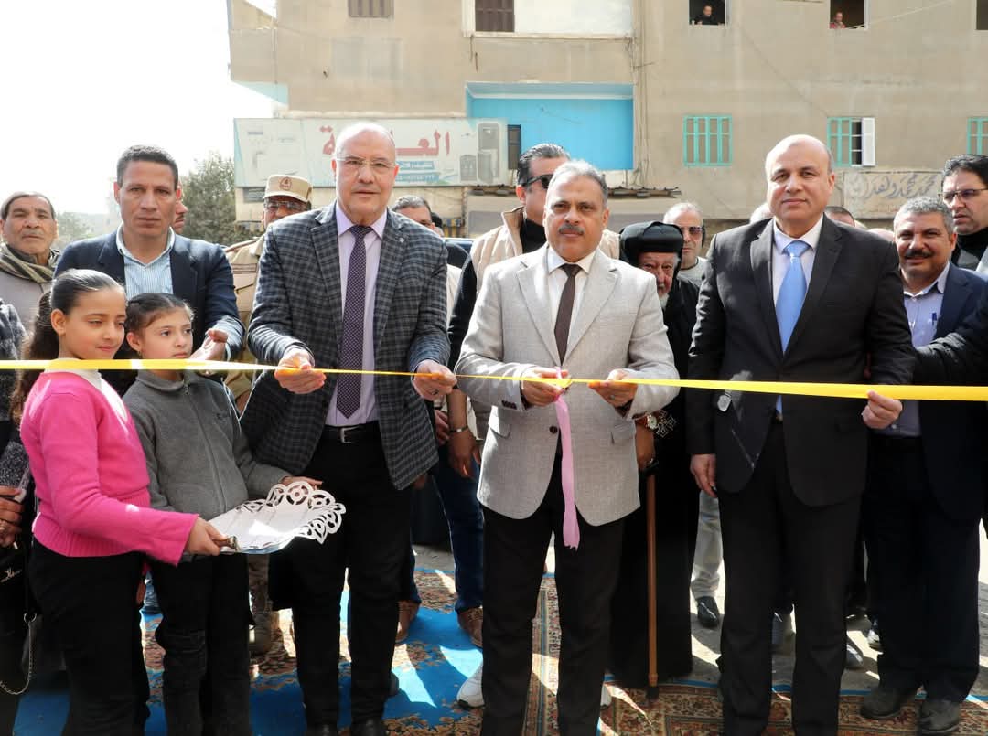 افتتاح معرضي 