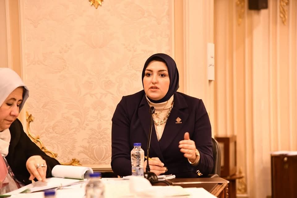 النائبة هدي عمار 