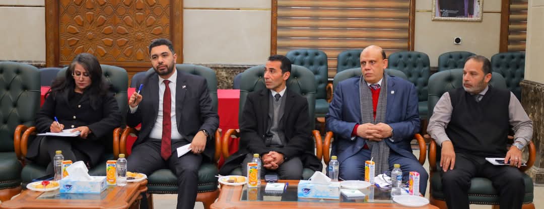 نقيب المهندسين يبحث تعزيز التعاون مع 