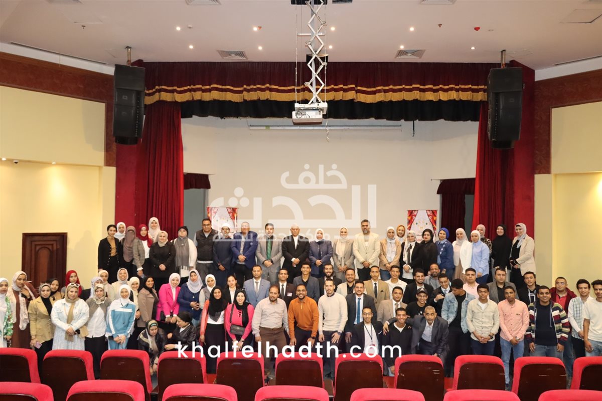 خيمة القيادات الشبابية 
