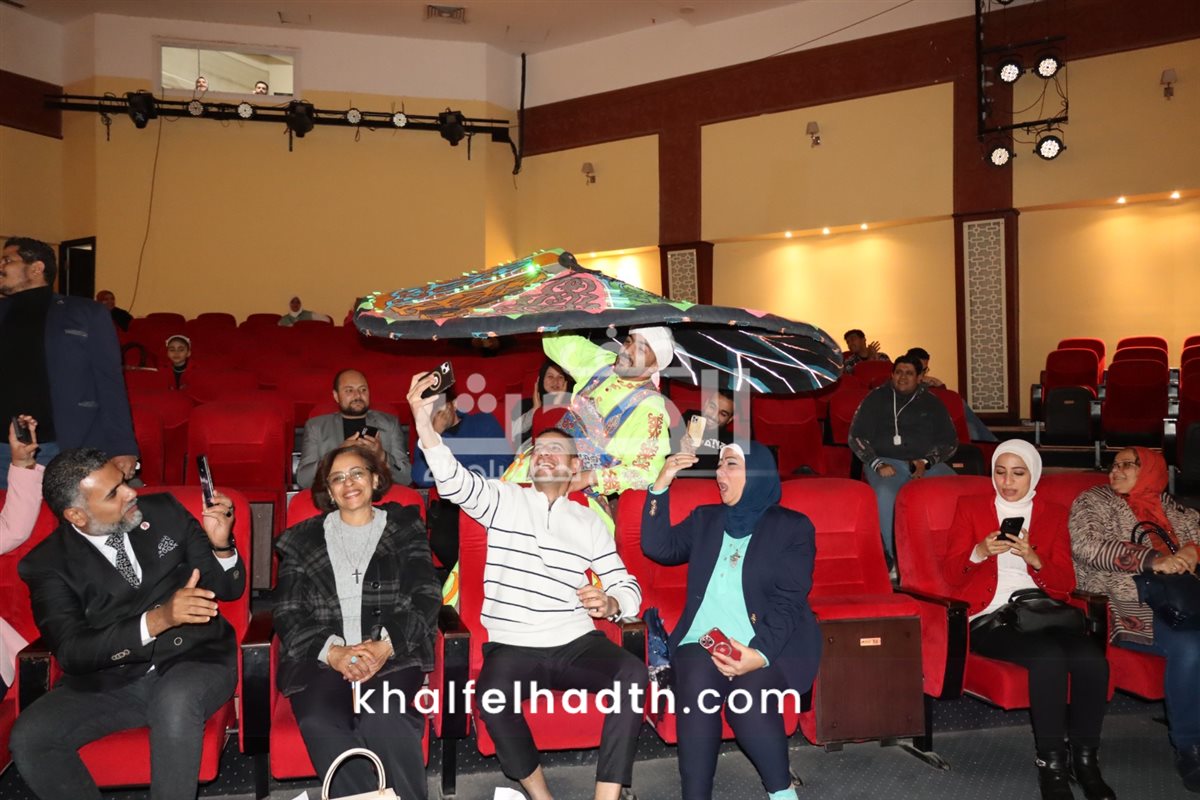 خيمة القيادات الشبابية 