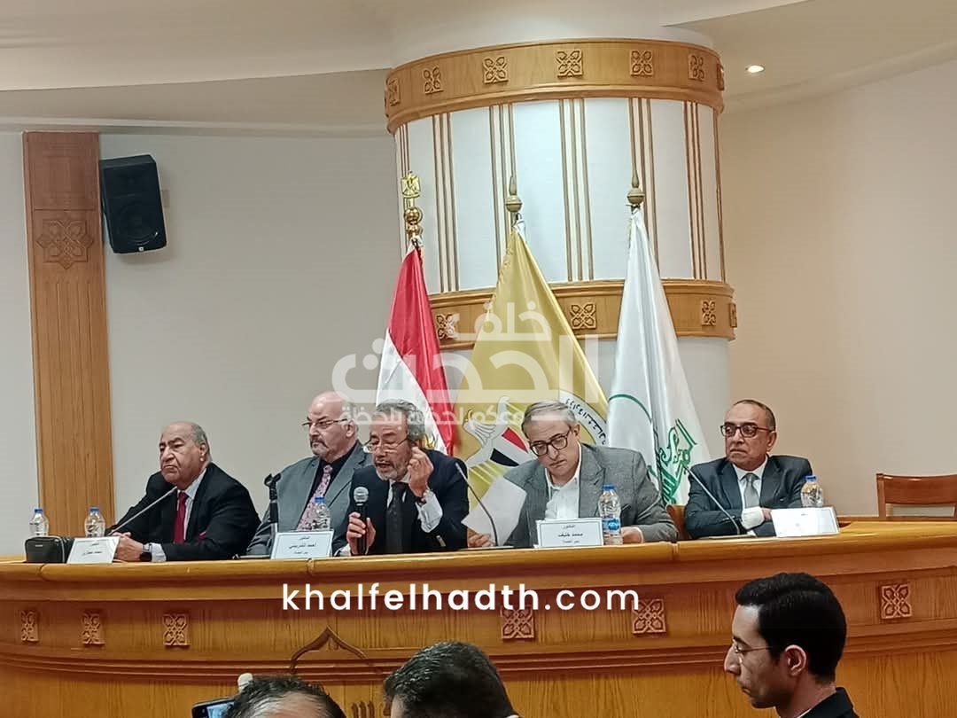 افتتاح مؤتمر 