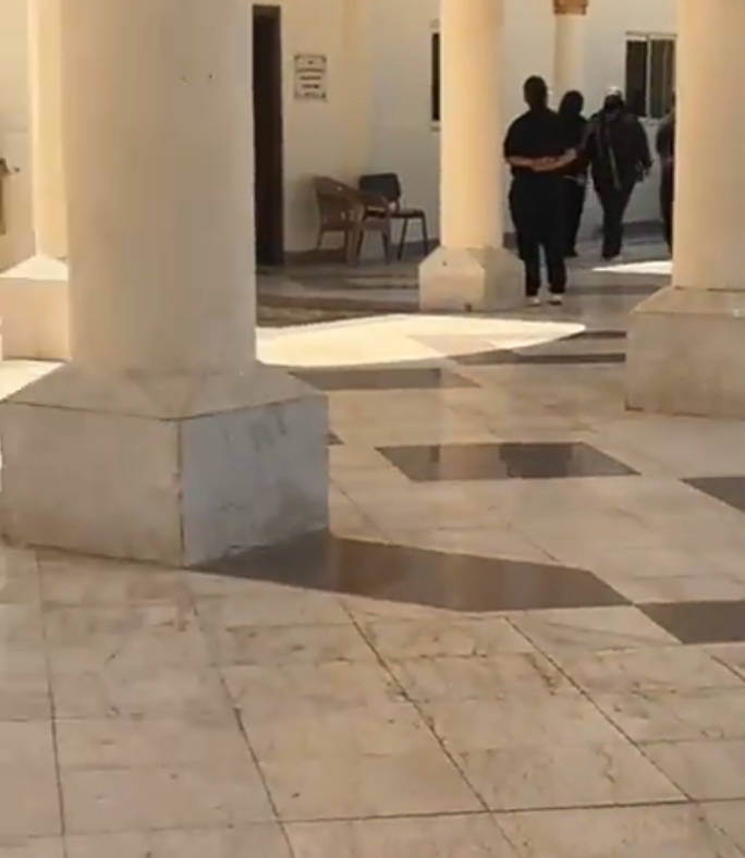 لحظة وصول جثمان الفنان سليمان عيد إلى المجمع الإسلامي بالشيخ زايد