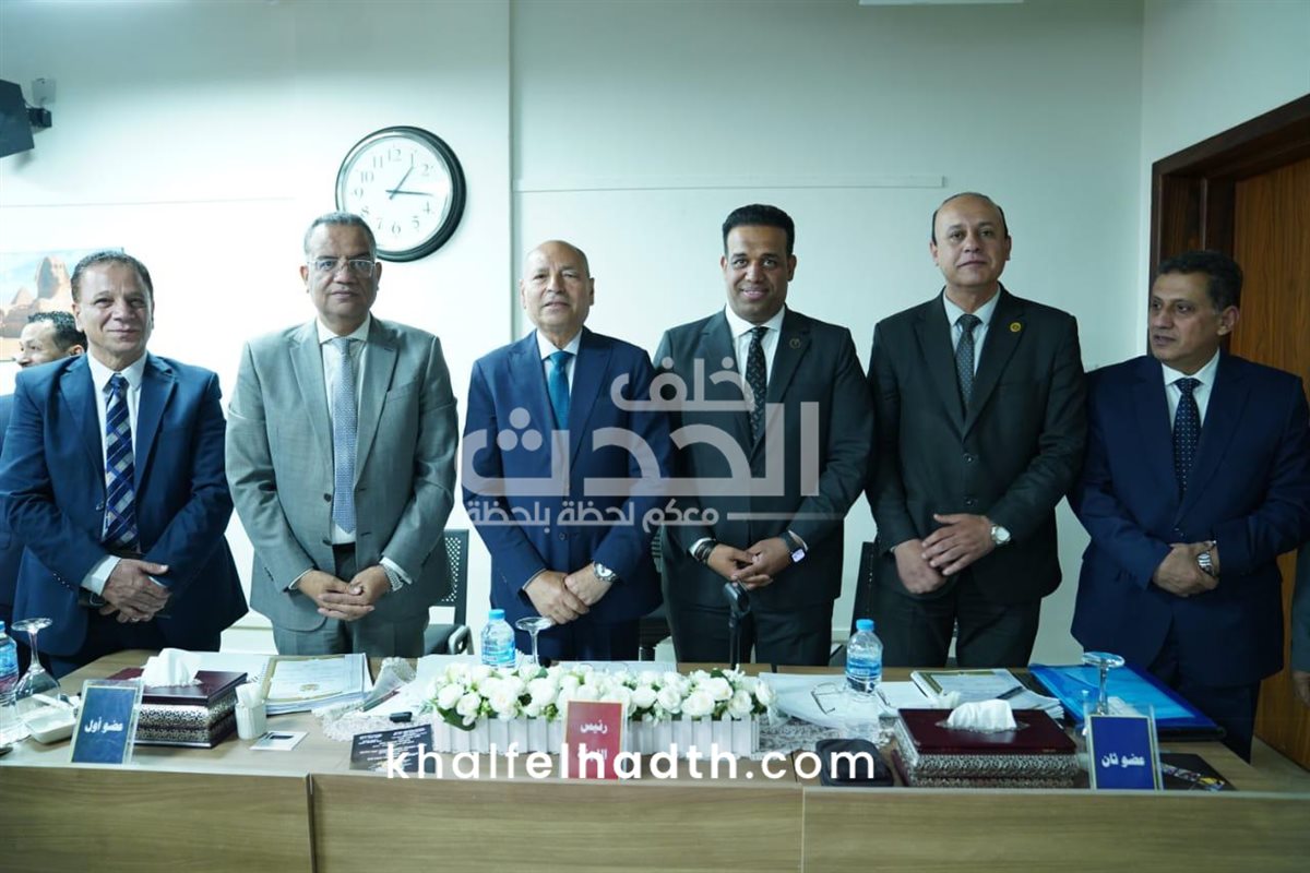  محمد كمال يحصل على زمالة الدفاع الوطني بحضور بارز