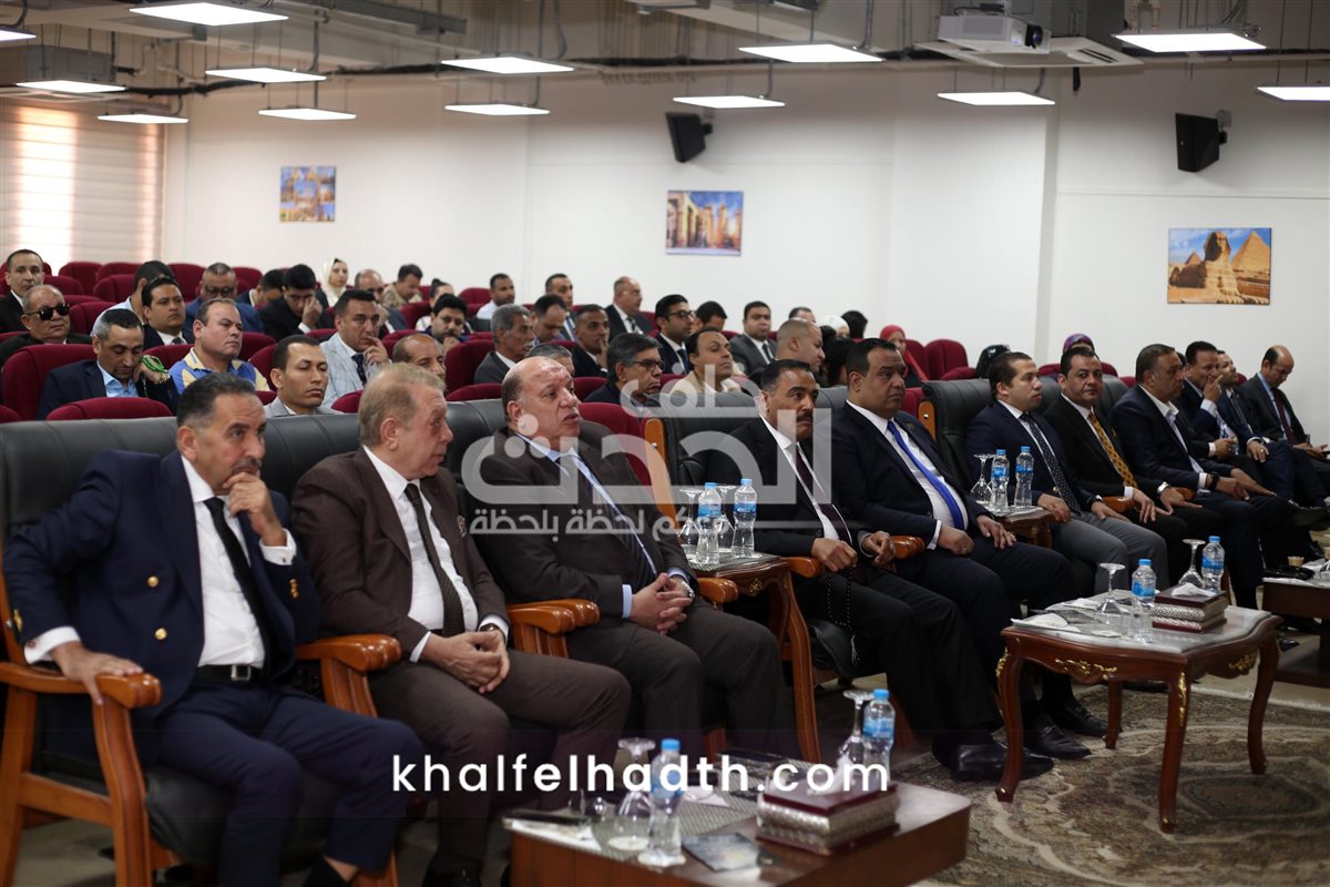  محمد كمال يحصل على زمالة الدفاع الوطني بحضور بارز