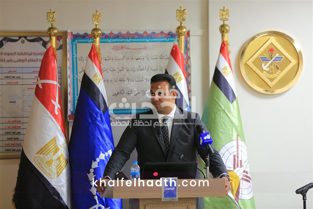  محمد كمال يحصل على زمالة الدفاع الوطني بحضور بارز