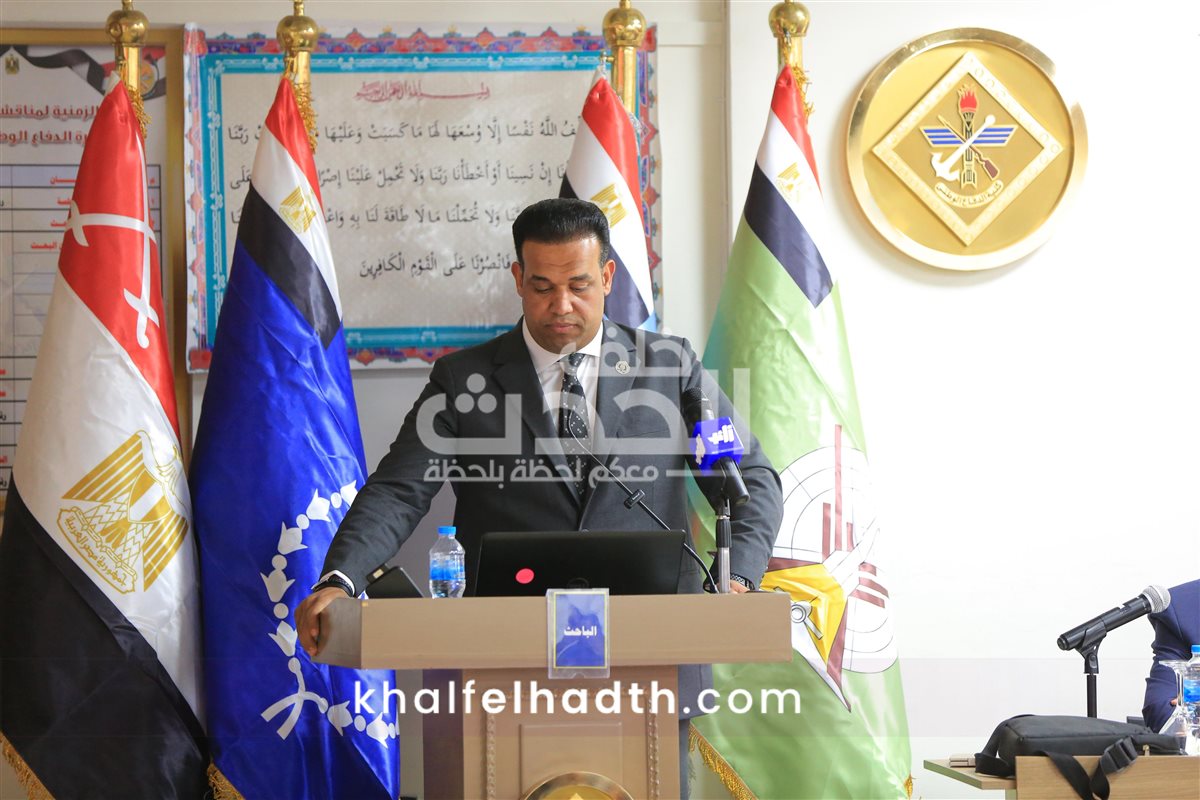  محمد كمال يحصل على زمالة الدفاع الوطني بحضور بارز