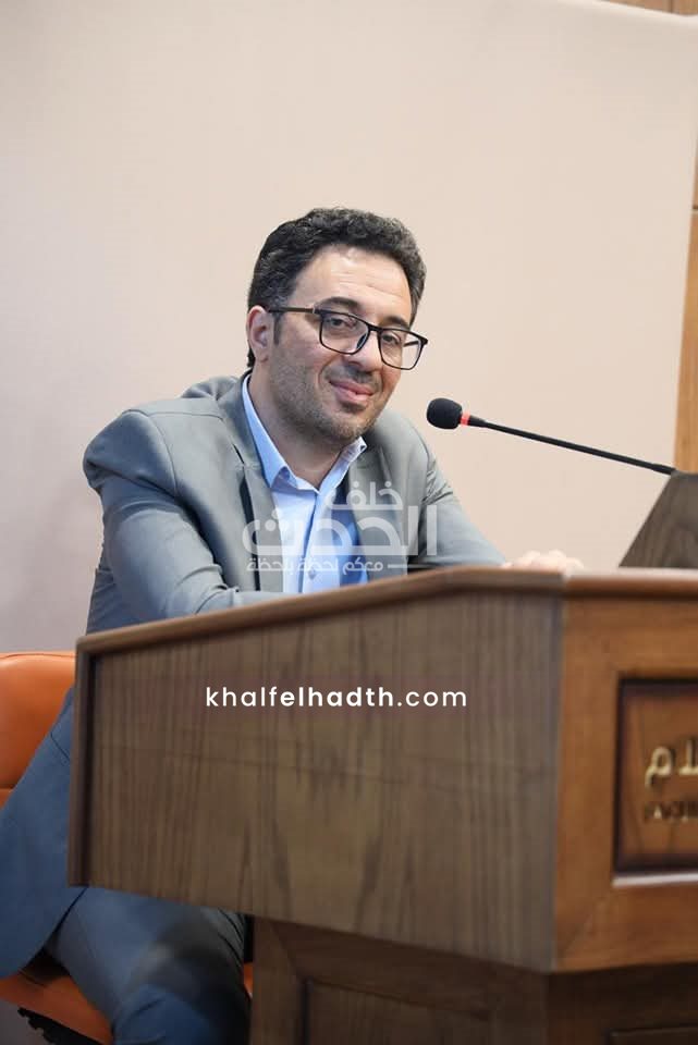 حلقة نقاشية في كلية الإعلام جامعة الأزهر