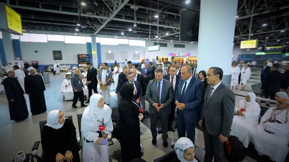 حجاج أسر الشهداء 