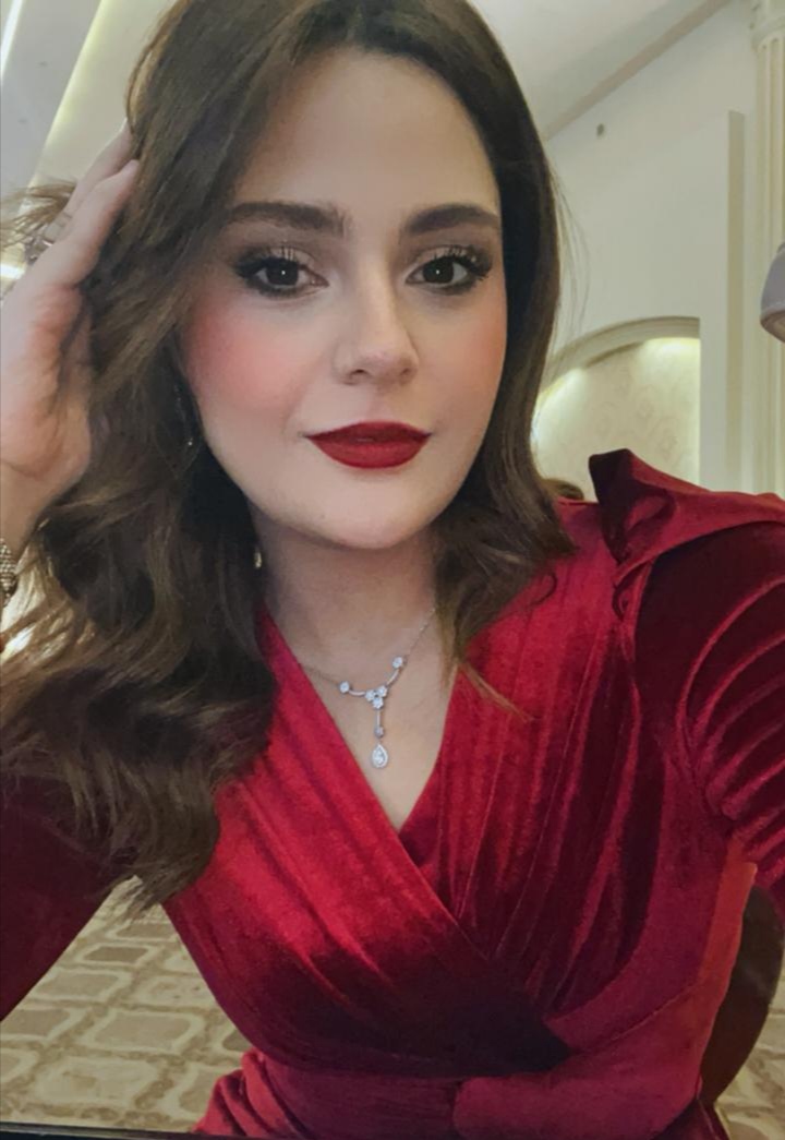 الممثلة إيمان الناقر