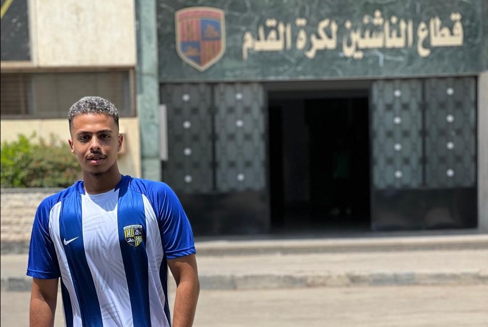 مصطفى كوكا لاعب المقاولون العرب