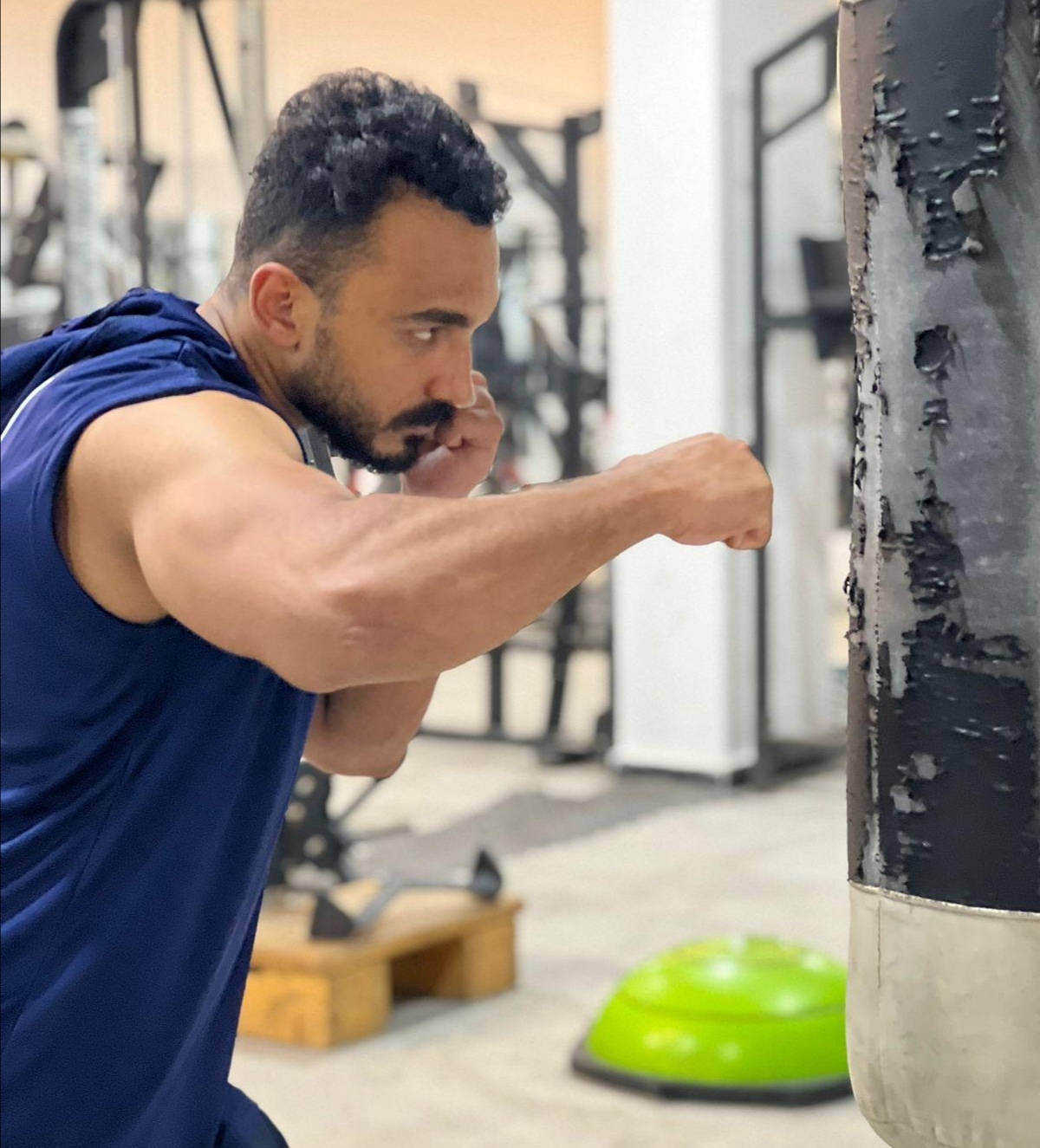 اللاعب أحمد محمد والي