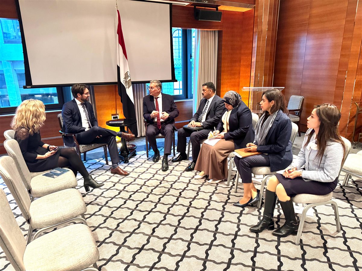 لقاء وزير البترول مع ايفانهو العالمية للتعدين