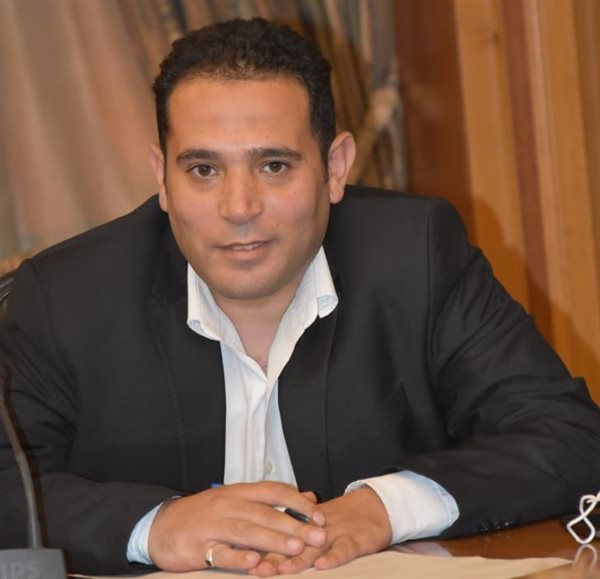 محمود حافظ يكتب