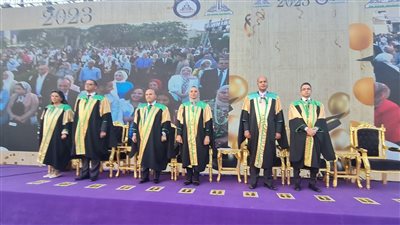 بالصور.. حفل تخرج الدفعة 70 حقوق عين شمس بحضور قيادات الجامعة وكبار المسؤولين