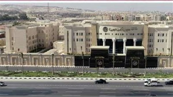 خلف الحدث