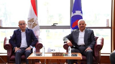 محافظ السويس يستقبل وزير التعليم لافتتاح عددا من المشروعات التعليمية