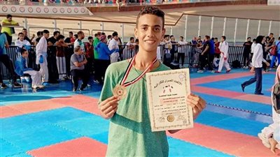 سيف الدين محمد ابن كفرالشيخ يحصد الميدالية الذهبية والمركز الأول ببطولة الجمهورية للكاراتيه وينضم لصفوف منتخب مصر