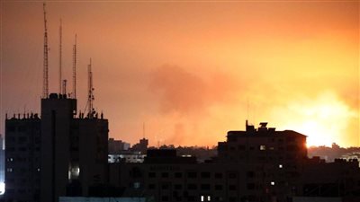 الضغوط تتزايد على اسرائيل لوقف القتال وتخفيف الحصار مع تكثف المعارك قرب مدينة غزة