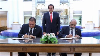 وزير الصحة يشهد توقيع عدد من بروتوكولات التعاون مع الهيئة العامة للاعتماد والرقابة الصحية