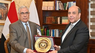 النائب العام يشهد تكريم القيادات السابقة للنيابة العامة