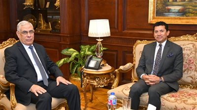 النائب العام يستقبل وزير الشباب والرياضة