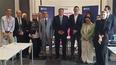 للمرة الأولى وزارة الثقافة و المجلس الثقافى البريطانى يوقعان بروتوكول للتعاون من أجل تطوير قطاع الصناعات الإبداعية