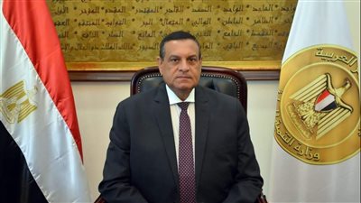 وزير التنمية المحلية يتابع جهود مباردة 