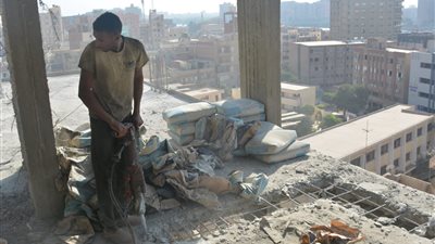 محافظ القليوبية يستكمل الحملة المكبرة لإزالة التعديات بمدينة بنها