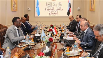بالصور.. تفاصيل لقاء وزير العدل يستقبل نظيره الصومالي والنائب العام الصومالي