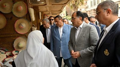 مدبولي: توجيهات من الرئيس السيسي بدعم المشروعات الصغيرة والمتوسطة ومتناهية الصغر