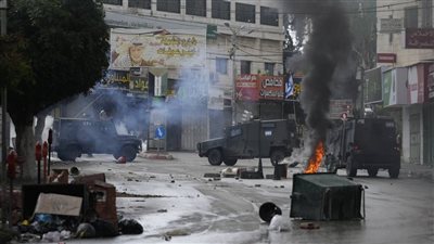 قوات إسرائيلية تتوغل في مدينة غزة لملاحقة نشطاء والآلاف يفرون مرة أخرى