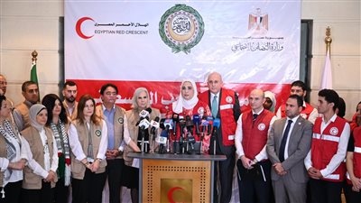 القباج وأبو غزالة يدشنان قافلة المساعدات الإنسانية إلى قطاع غزة عبر الهلال الأحمر
