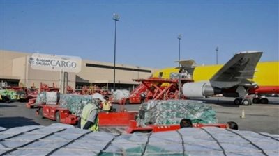 السعودية ترسل الطائرة ال15 لإغاثة الشعب الفلسطيني في قطاع غزة  