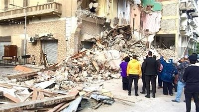 دون وقوع إصابات.. انهيار منزل من طابقين بمدينة قنا