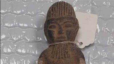 مصر تتسلم 13 قطعة أثرية من بريطانيا وألمانيا.. ماذا قال وزير السياحة والآثار؟