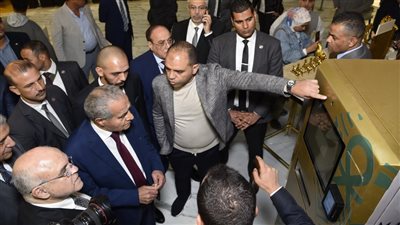 تفاصيل إطلاق أول ماكينة ATMلبيع سبائك الذهب