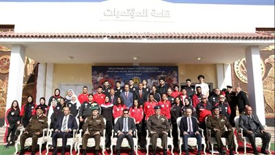 وزير الرياضة يلتقي أبطال أندية المؤسسات العسكرية الرياضية الدوليين 
